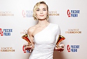Ургант и Светлаков помогли раздать граммофоны в Кремле